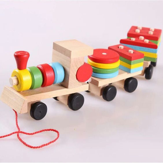 TREN EN MADERA FIGURAS GEOMETRICAS