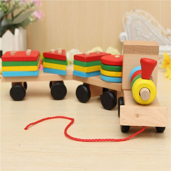 TREN EN MADERA FIGURAS GEOMETRICAS